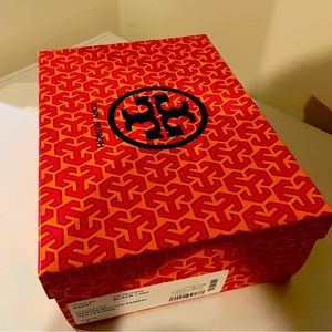 Tory Burch shoe box